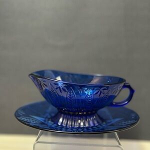 Avon Deep Blue Floral gravy boat